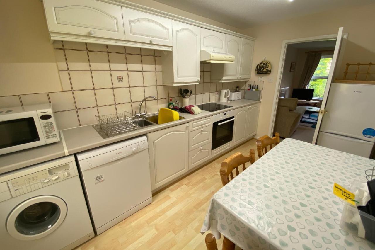 Glenpark - Highland Holiday Homes Авимор Екстериор снимка